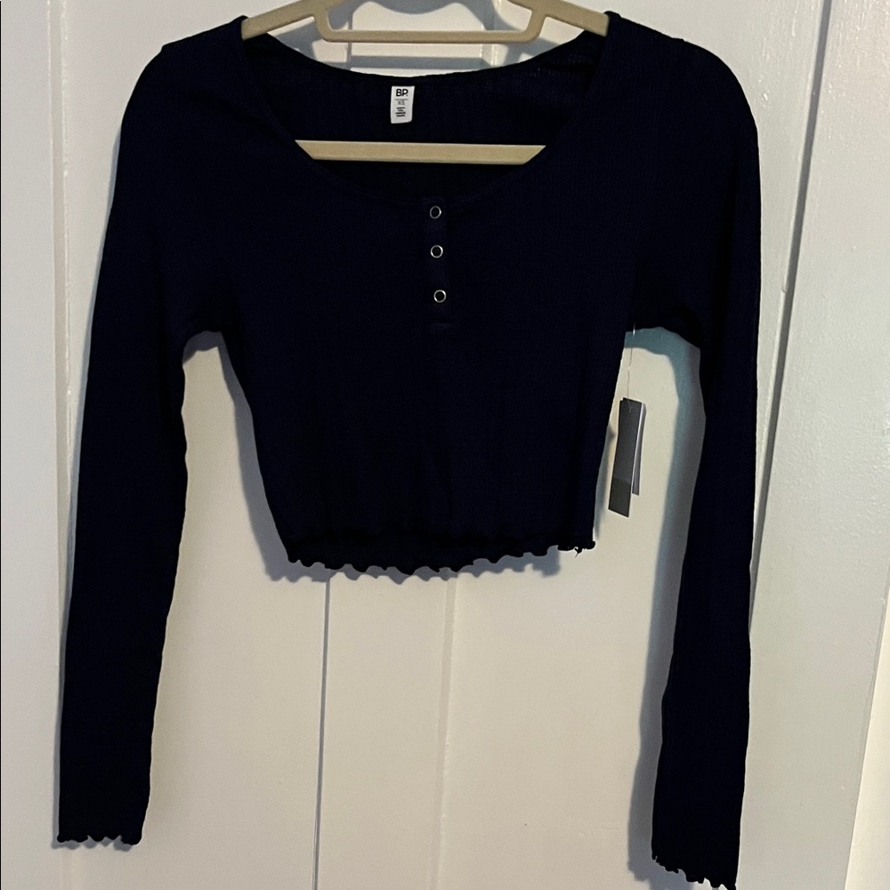 NWT BP Women's Navy Long Sleeve crop top